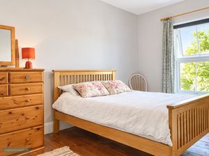 Bedroom 2- click for photo gallery